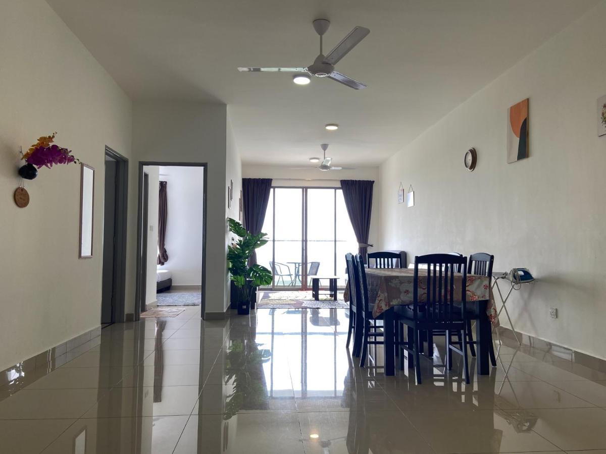 Relax Bear Homestay Тана Рата Екстериор снимка