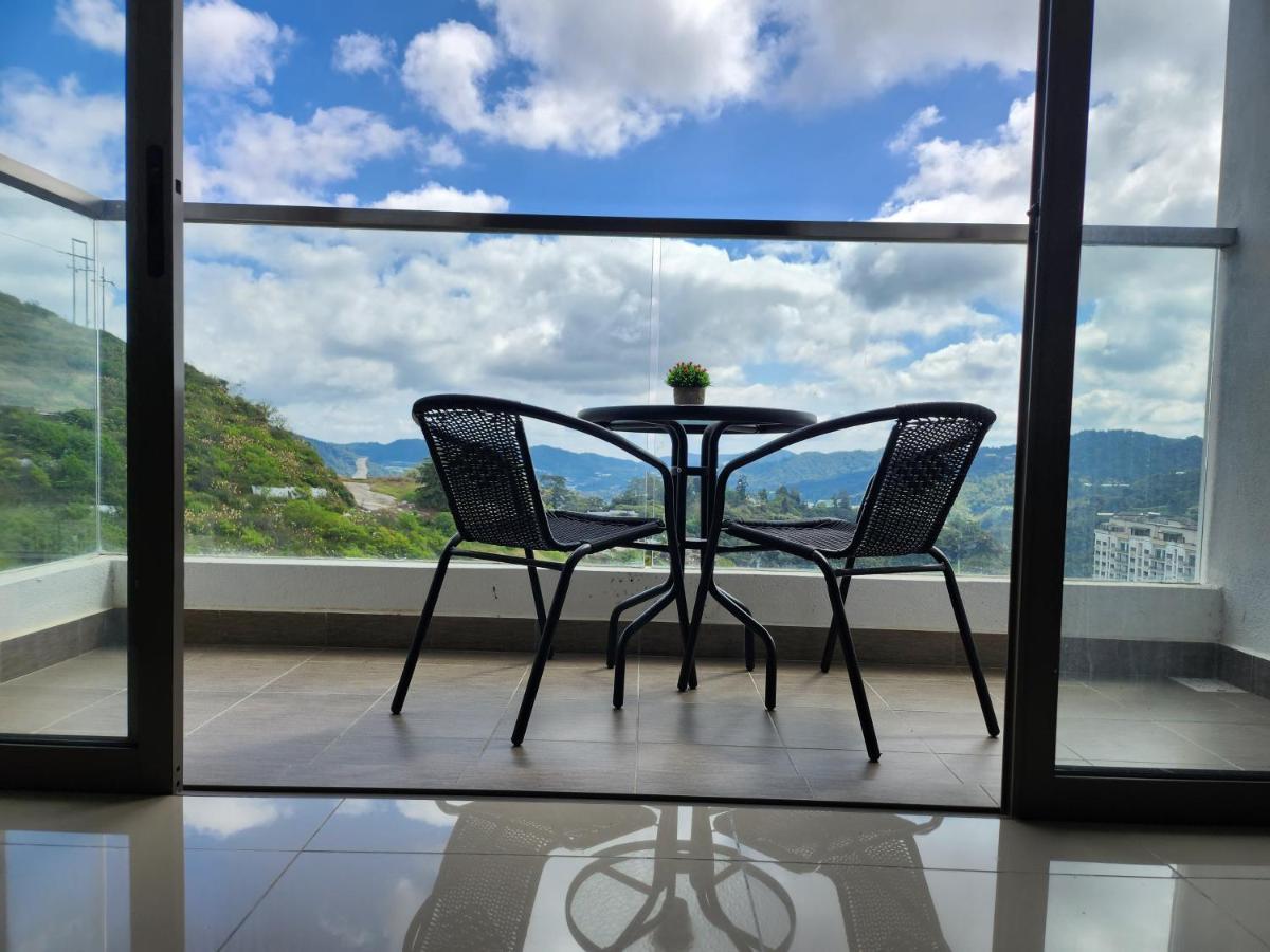 Relax Bear Homestay Тана Рата Екстериор снимка