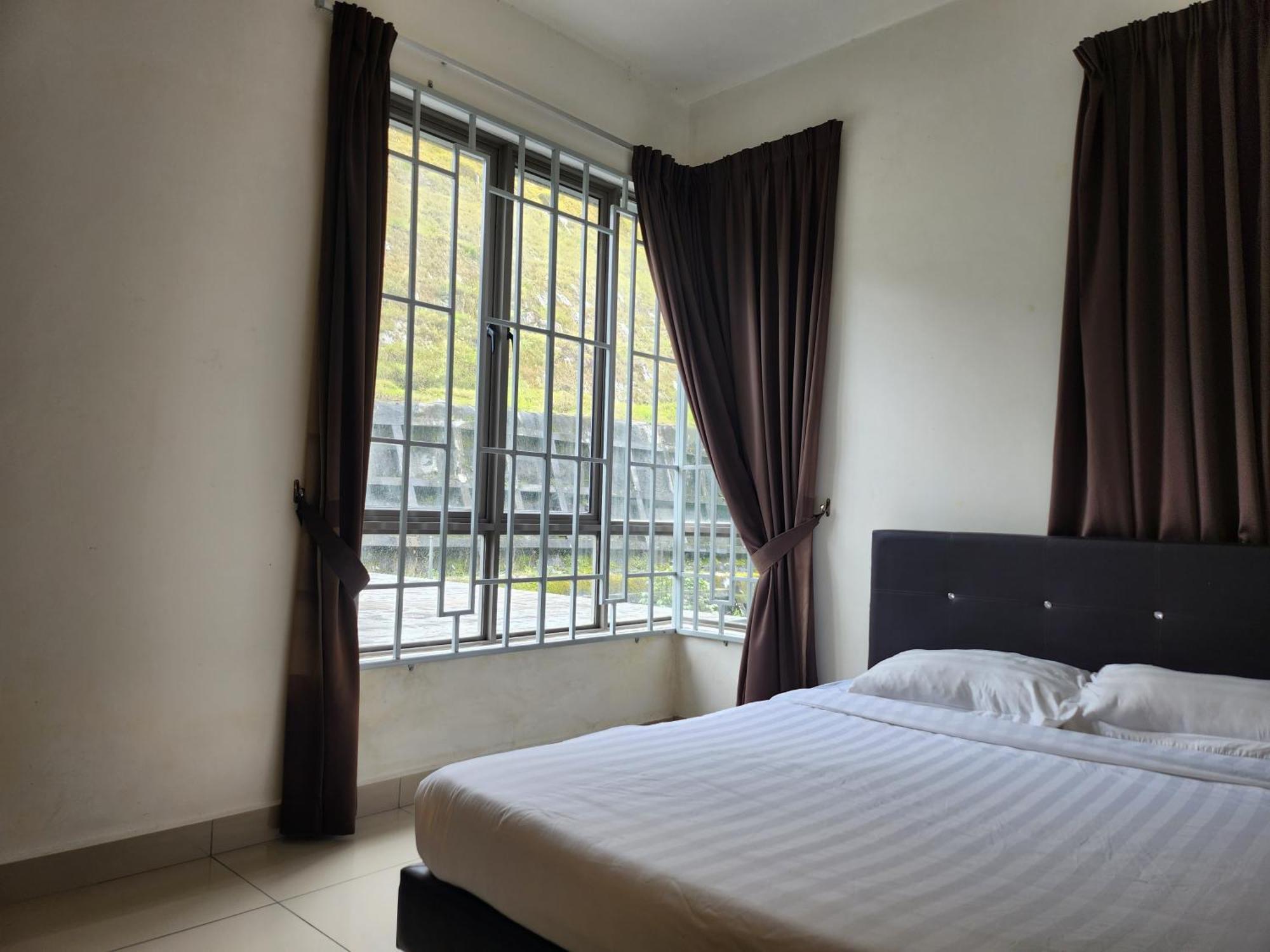 Relax Bear Homestay Тана Рата Екстериор снимка
